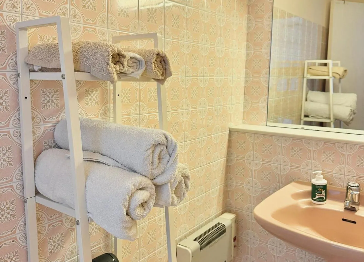 French Riviera Apartment With Swimming Pool And Free Parking Near Monaco ロクブリュヌ＝カップ＝マルタン